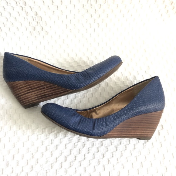 BCBGeneration Shoes - BCBGeneration Cobalt Tallie Round Toe Wedges